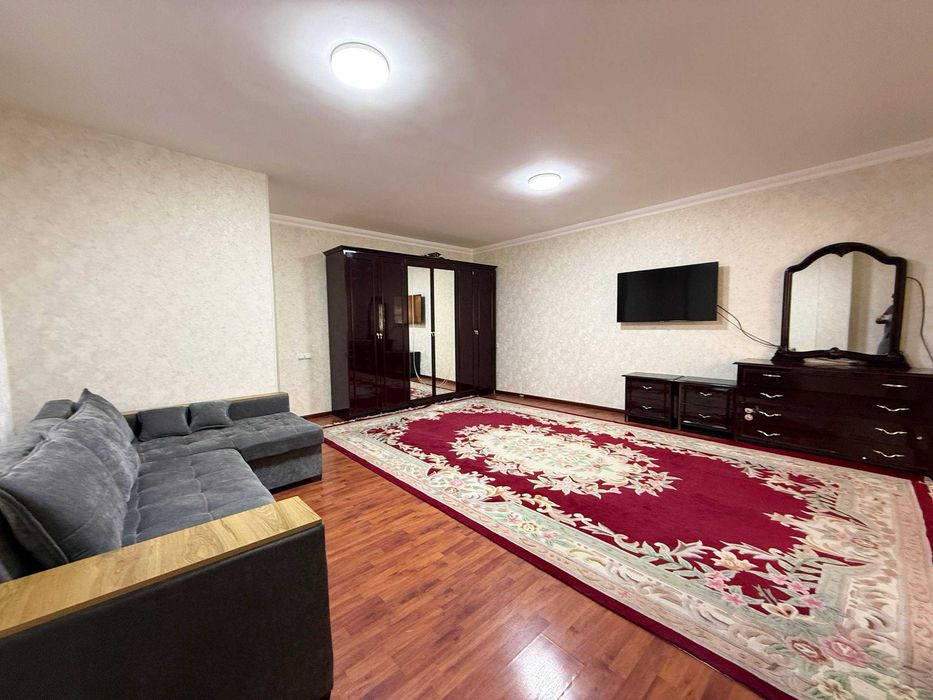 жильё 2-х комнатная квартира м. Ойбек Аты-Баты ID: 4552