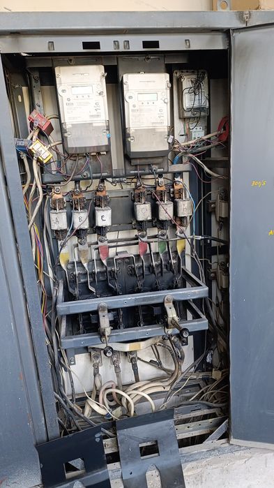 Elektromontaj ishlarini bajaraman.