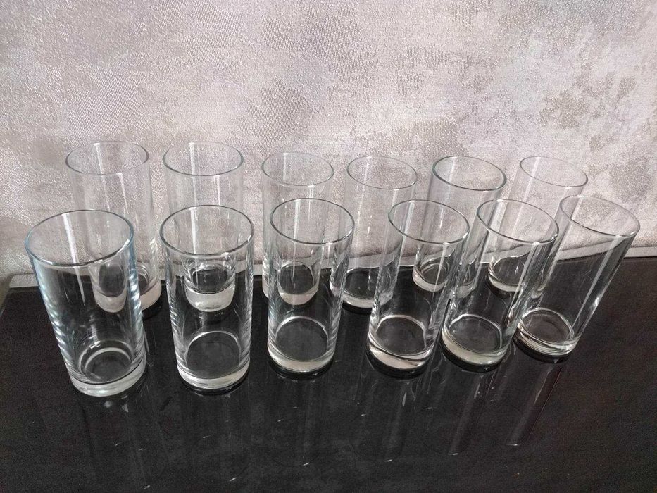 12 броя водни чащи по 50 ст. броя.