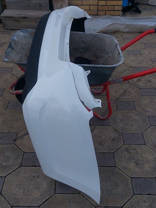 Бампер задний гранта FL седан