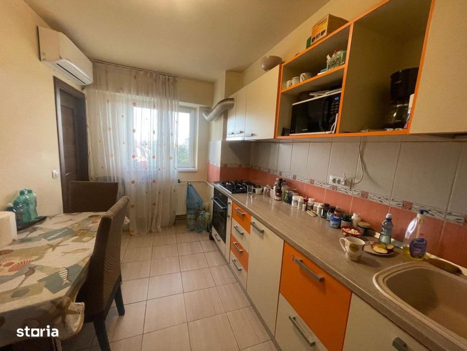 Apartament decomandat 4 camere, 97.83 mp - zona McDonald's