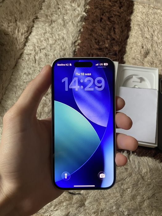 Iphone 16 white 128gb