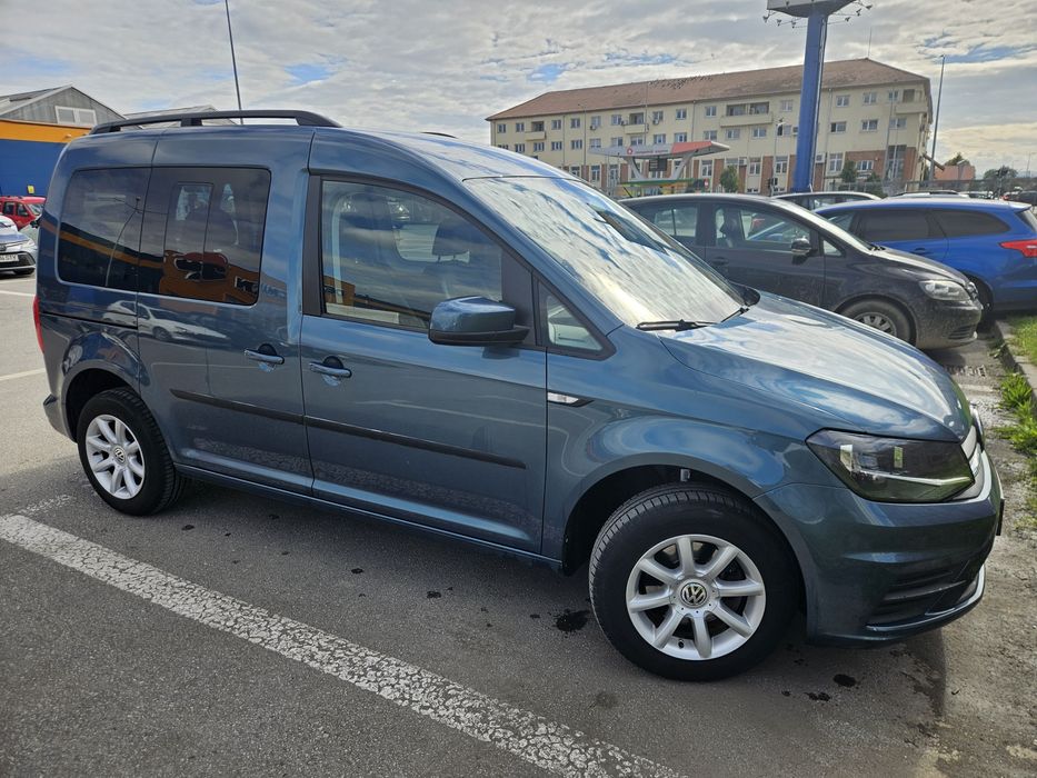 Caddy Life 2019, cutie automată, servisat complet