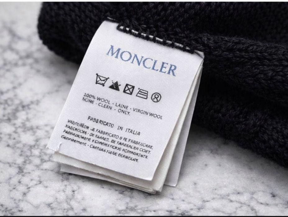 Caciula Moncler Noua