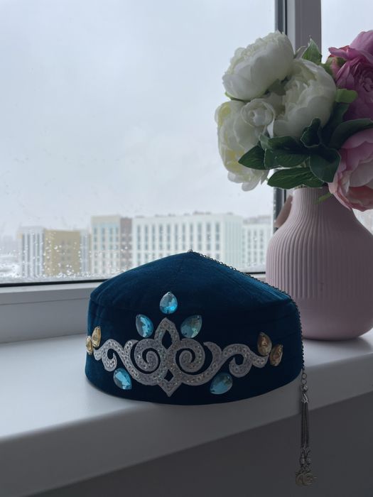 Қазақша ұлттық киім. Национальная одежда