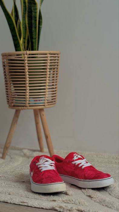 Nike SB кецове, червени, размер 38