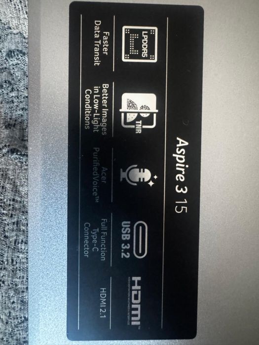 продаю ноутбук в отличном состоянии