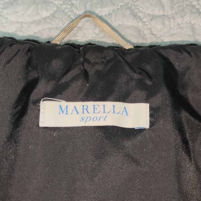 Женская куртка фирмы Marella Sport