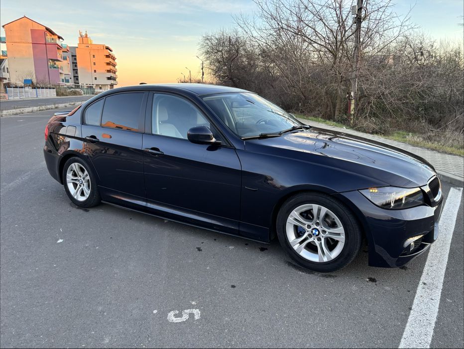BMW Seria 3 2010 — imagine 2