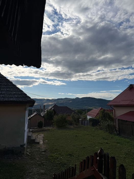 Casă tradițională + teren 1.236 mp | Șerbănești, Vâlcea | 7 km de Căciulata