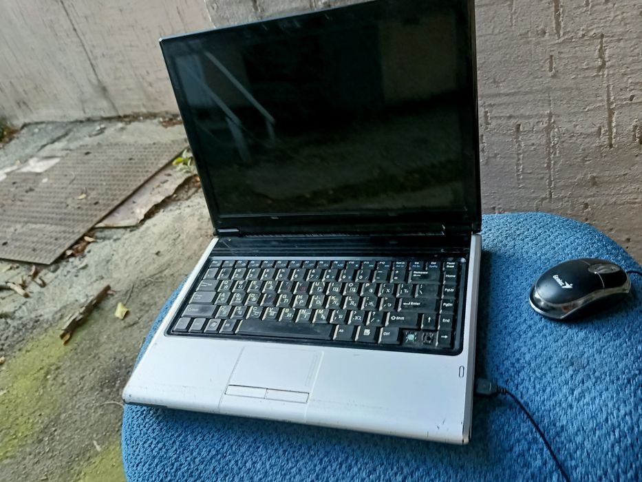 Ноутбук HASEE очень хорошо