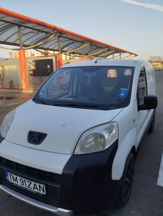 Vând atelier mobil Peugeot bipper