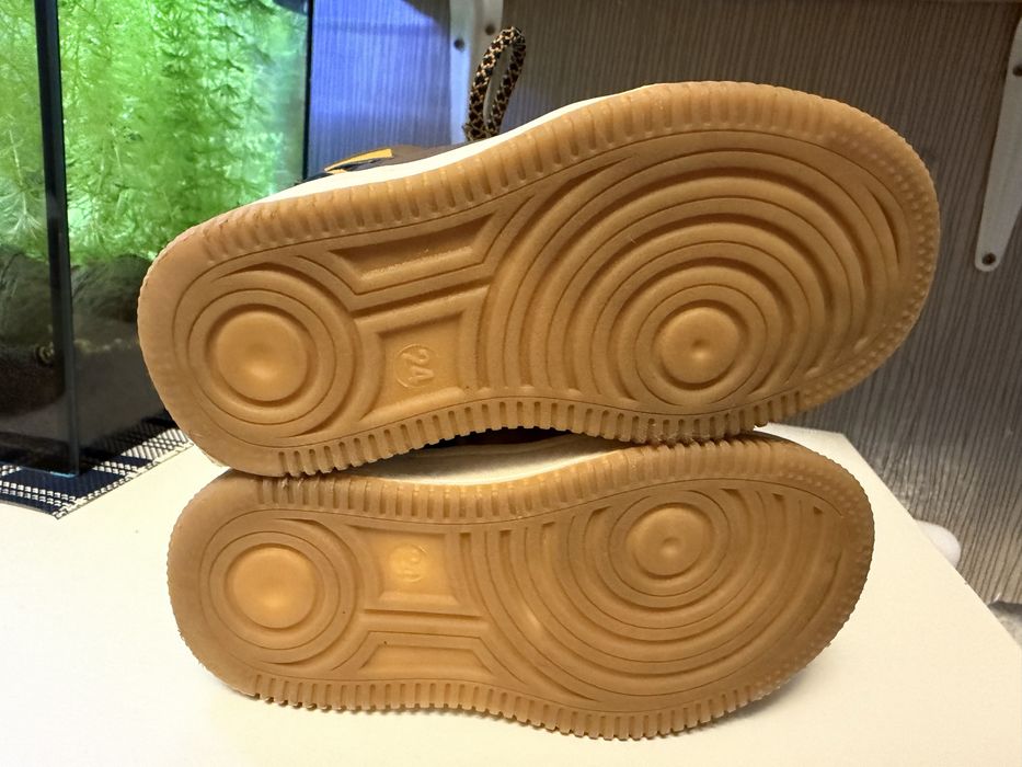 Ботинки весение 26р