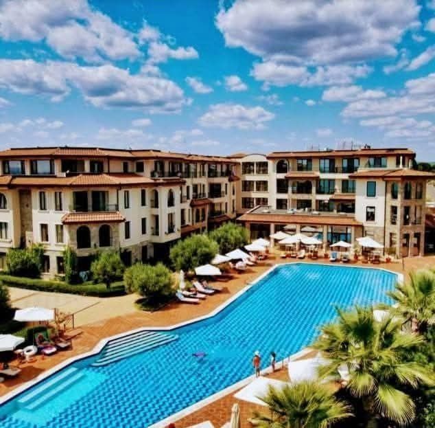 Апартамент Melody под наем в Burgas Beach Resort