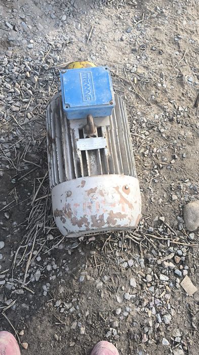 Продам электродвигатель 18.5квт