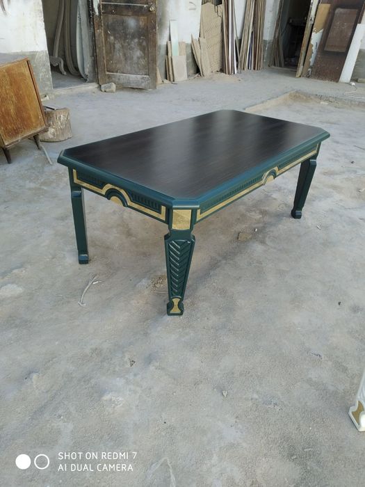 Мебель на заказ Журнальный стол и в наличии