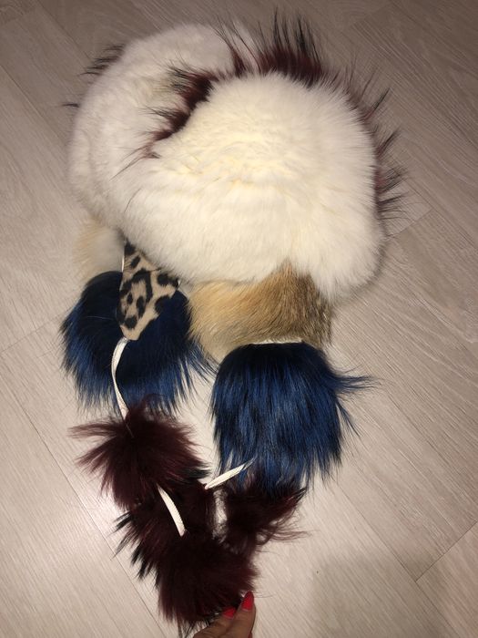 Шапка Flo Clo естествен косъм