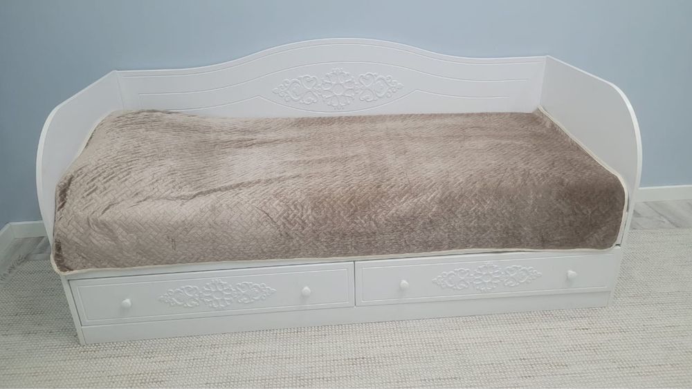 Срочна продаю                                  все вместе за 40000 тг