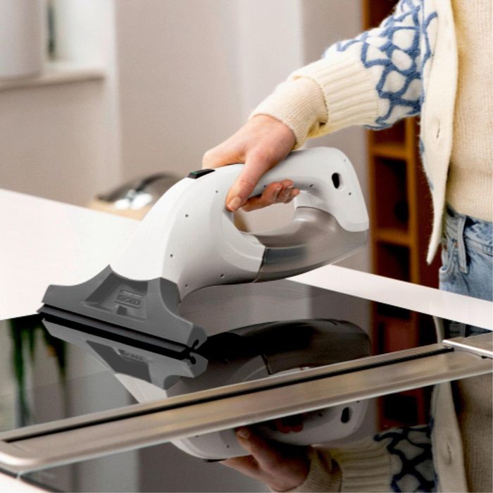 Стъклопочиствачка KARCHER WV 1 PLUS