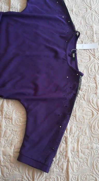 Продам платье новое