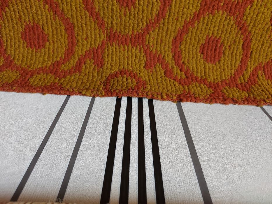 Палас 3×2; в хорошем состоянии