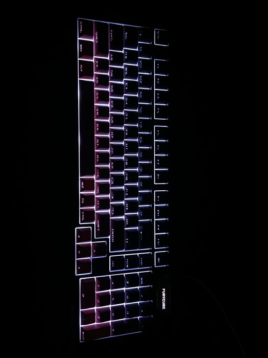 Клавиатура Furycube