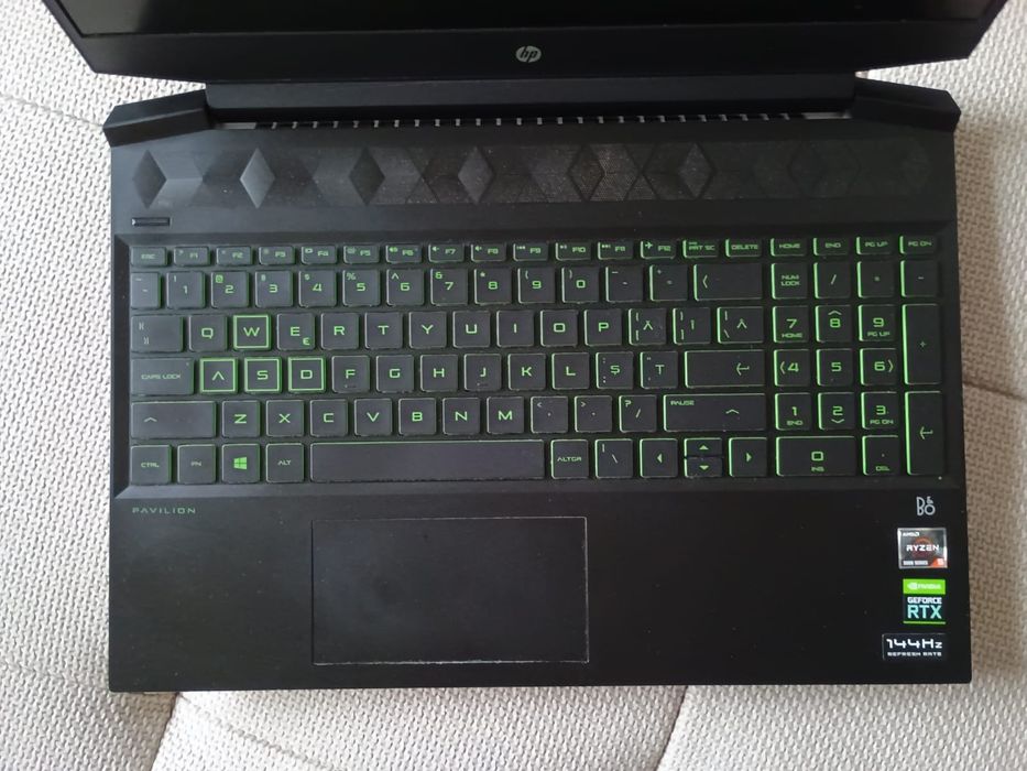 Гейминг лаптоп HP Pavilion 15 RTX 3050
