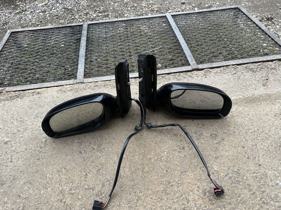 Огледало/Огледала за Фолксваген Туаран със ел прибиране!