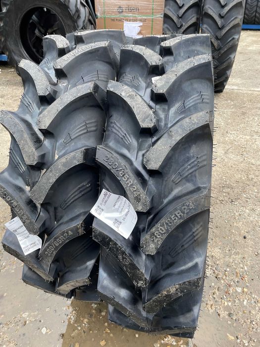Cauciucuri noi radiale 280/85R24 marca OZKA pentru tractor fata