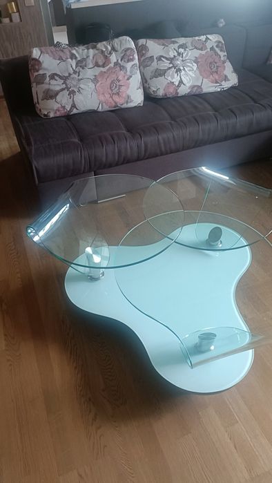 Столик журнальный