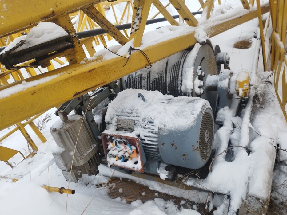 Лебедка электродвигатель от башенного крана