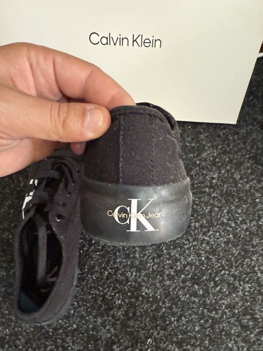 Tenesi Calvin Klein Originali
