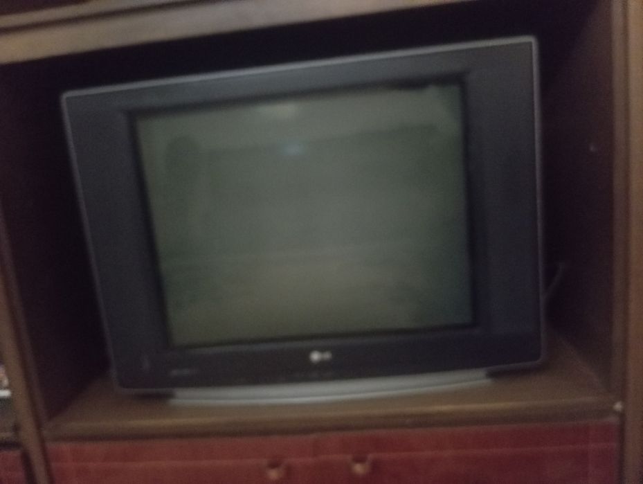 Televizor LG 72, Телевизор ЛЖ 72