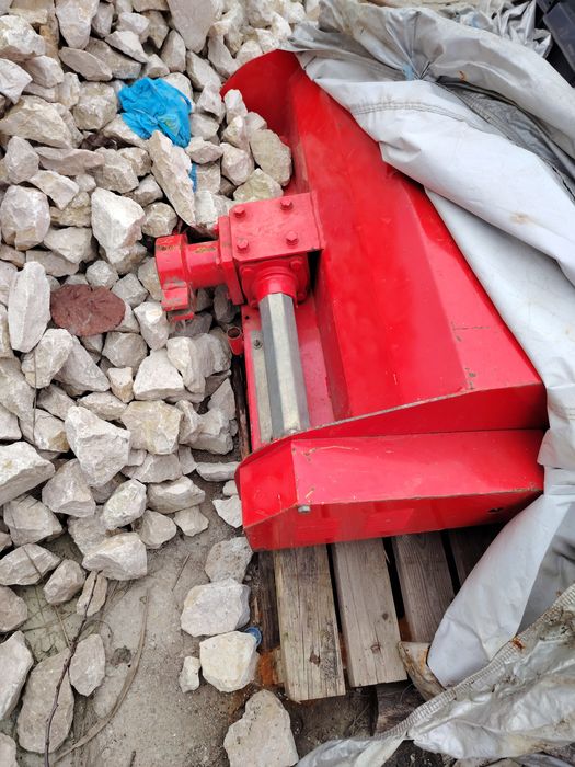 Accesorii gradina  plugug reversibil tocător resturi vegetale