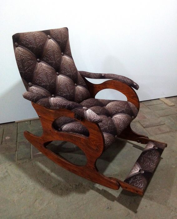 Продам новую кресло качалку!