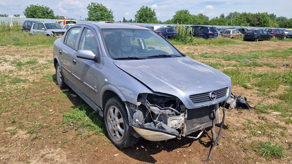 Opel astra G usi capota cutie viteze usa bara portbagaj hayon stopuri stop aripa aripi Scaune roti punte fuzeta amortizor motor  armatura alternator