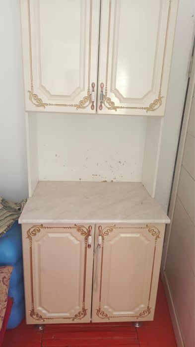 кухонный гарнитура