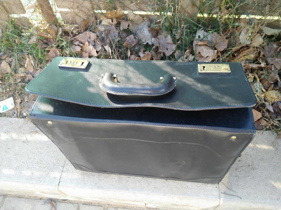 Куфари различни модели