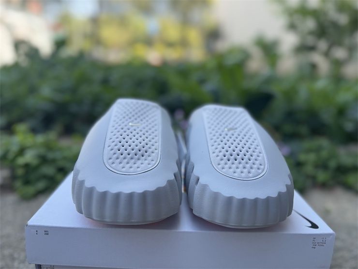 Papuci Nike Mind 001