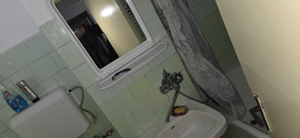Inchiriez apartament 3 camere Gavana II