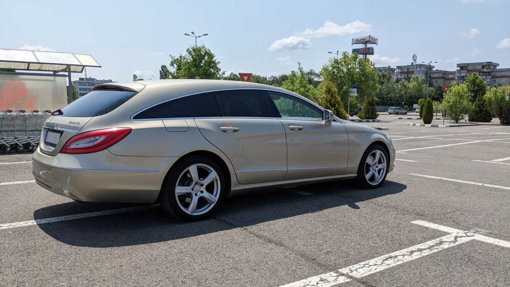 MERCEDES-BENZ CLS 2012 — imagine 2