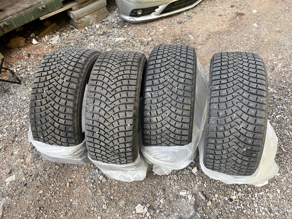 Michelin 265/45/21