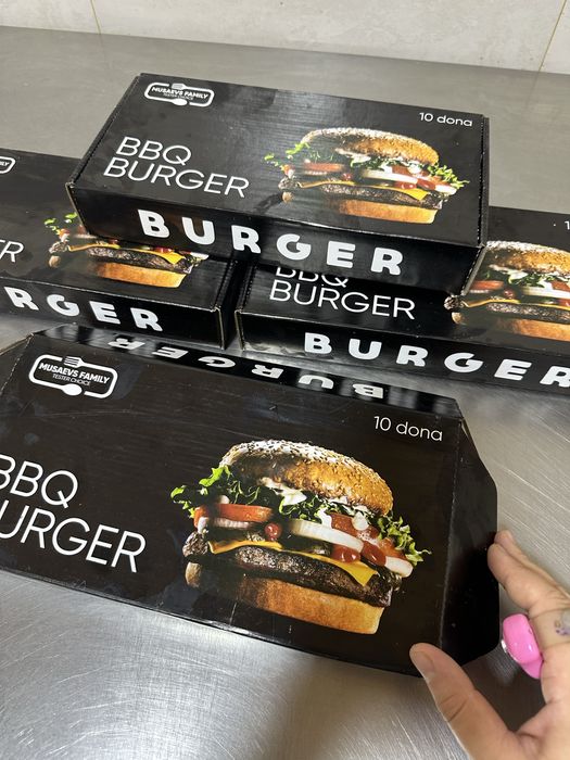 Gamburger yarm tayyor kotletlari.