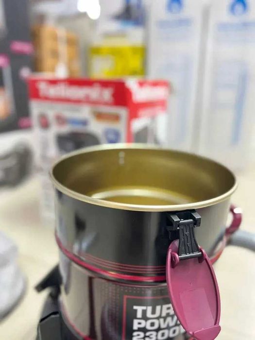 Хозяйственный пылесос для большой нагрузки  TELIONIX 26 литров.