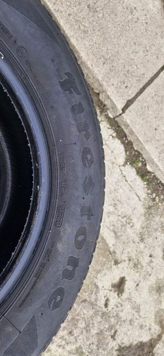 Vând anvelope de vară