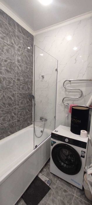 Душевые перегородки, душевые кабины из стекла