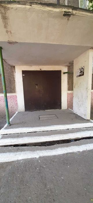 Продаю 2 комнатную квартиру