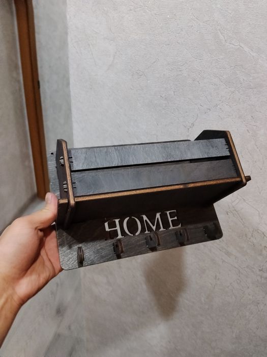 Продам полочку для ключей