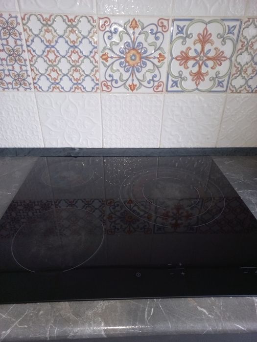 Срочно продам варочную панель