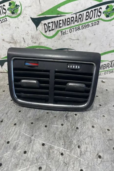 Grila ventilatie spate Audi A5 2009